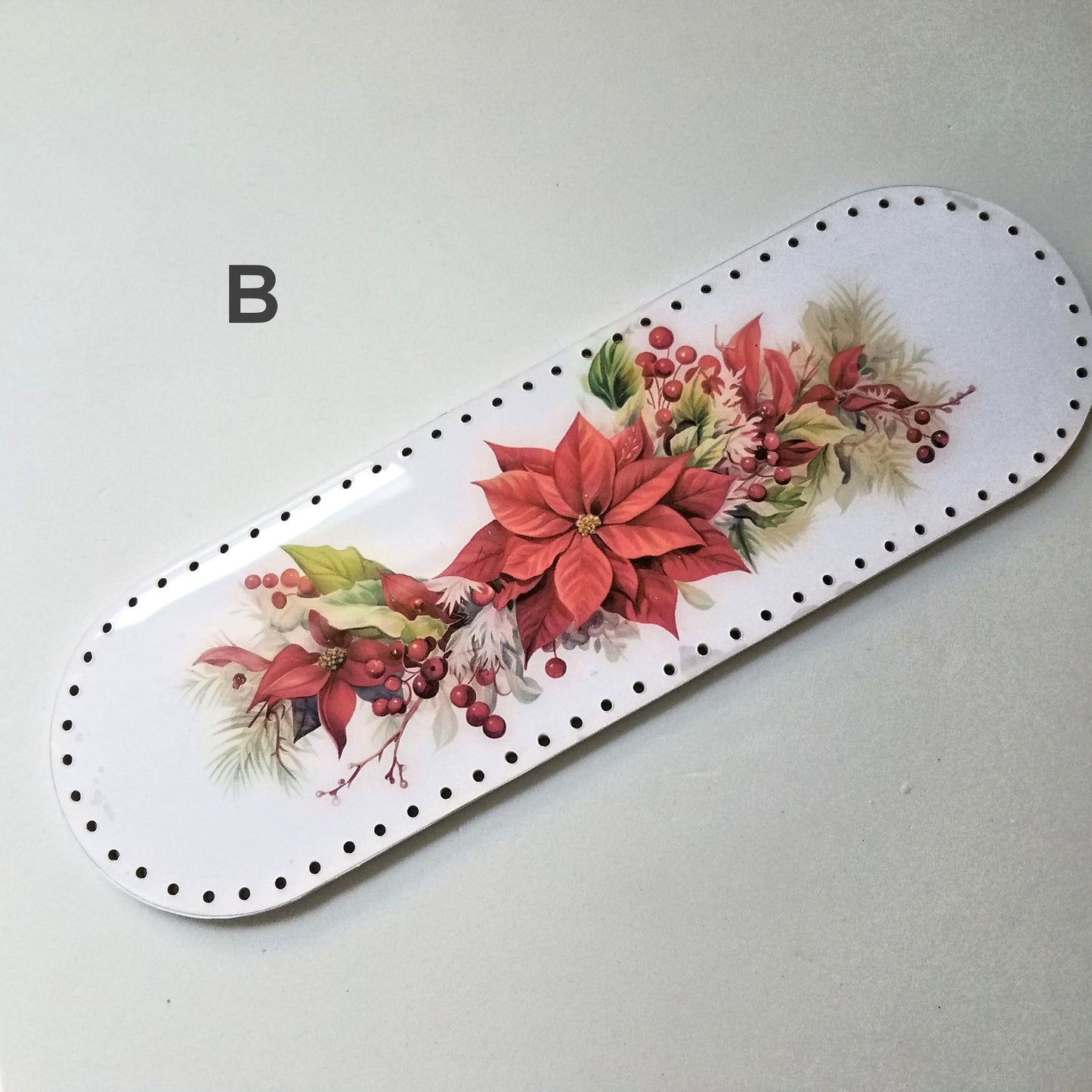 Christmas Bouquet Pine Needle Cracker Basket Centers