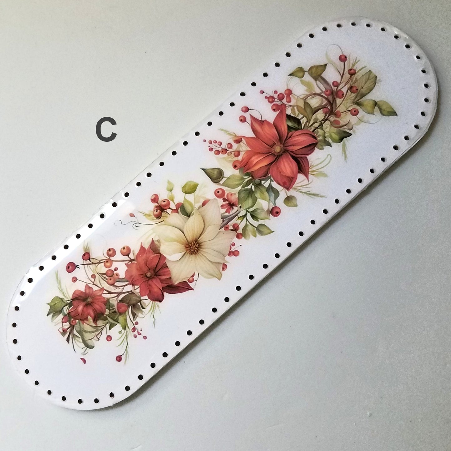 Christmas Bouquet Pine Needle Cracker Basket Centers