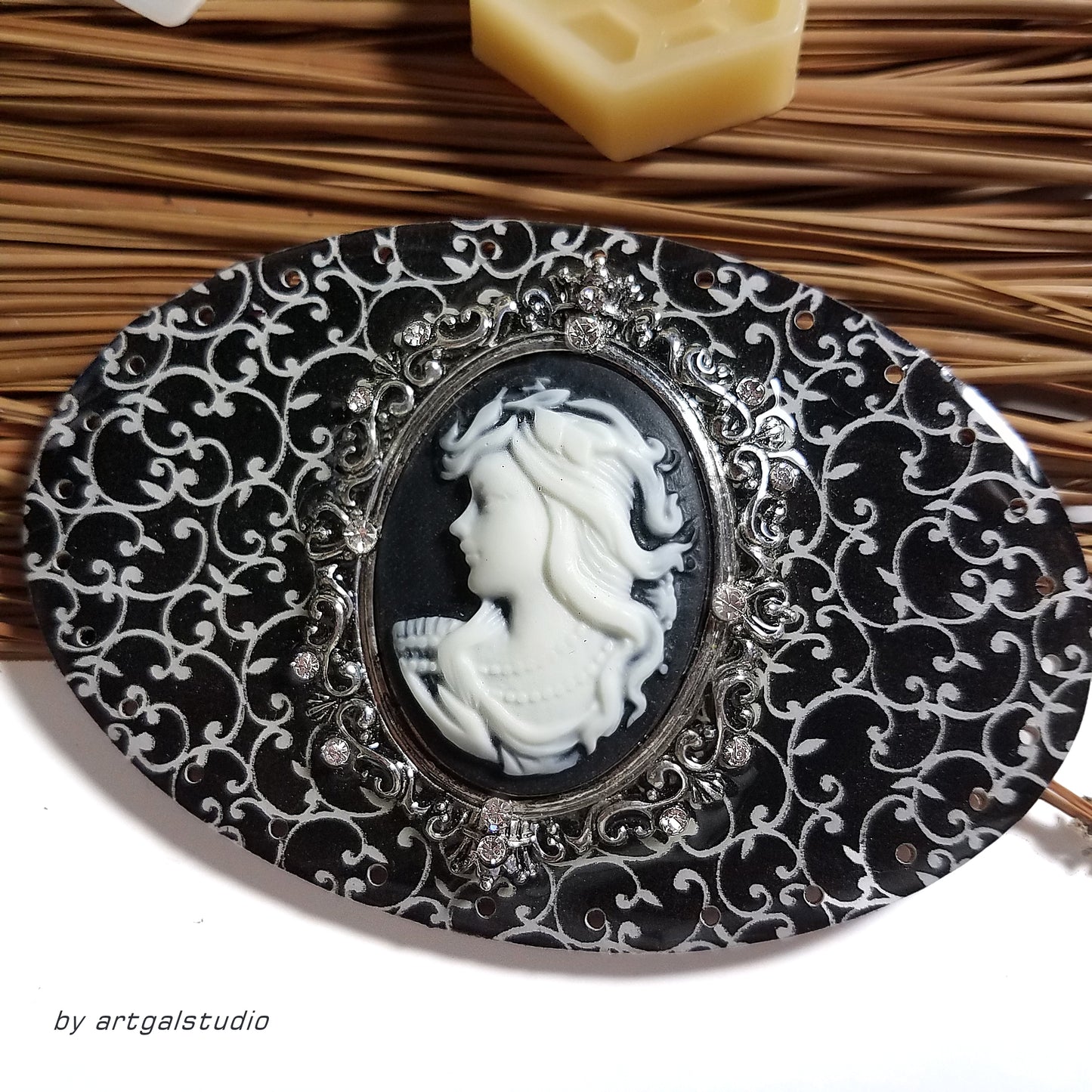 Pine Needle Basket Kit - Cameo Jewelry Tray